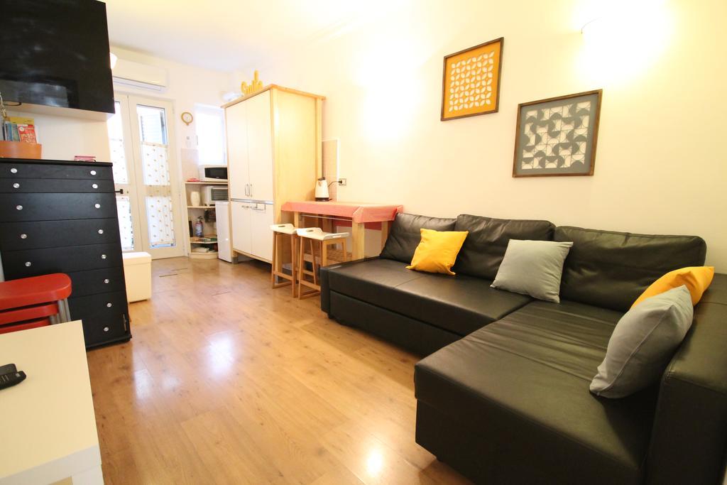 Sant'Agostino Apartment Navigli Мілан Екстер'єр фото